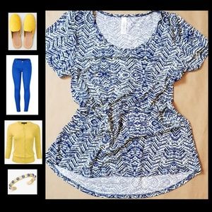 LULAROE - CLASSIC T - XS